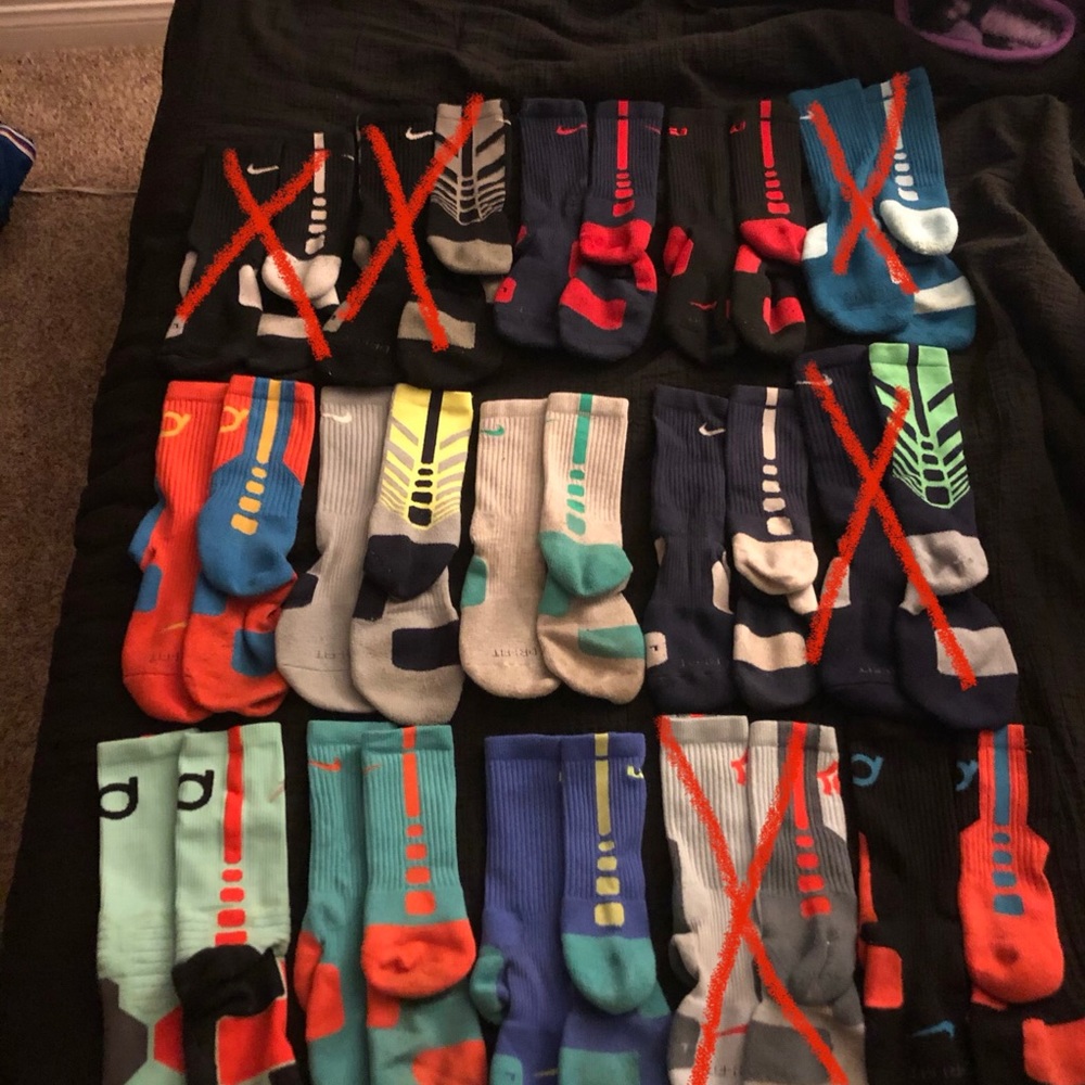 Lot: Nike Elite Socks
